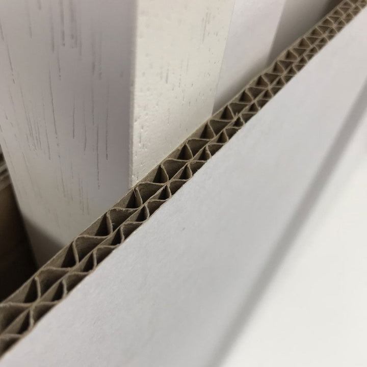 Small Telescopic Picture Frame Box - 450 x 40 x 360/700mm
