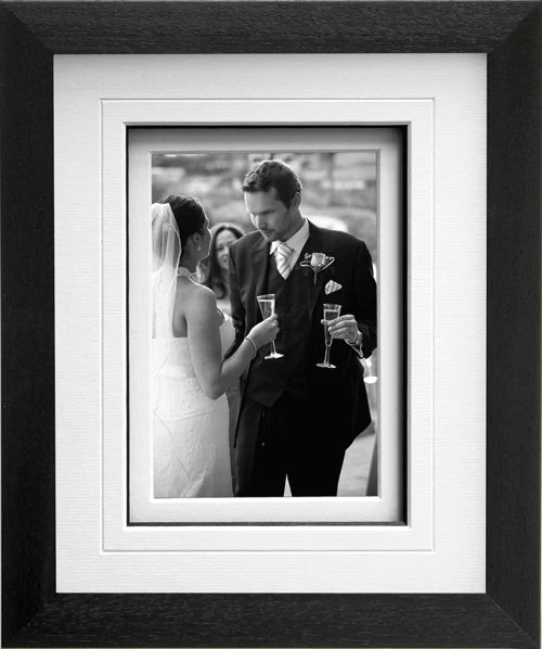 P4 Solid Wood Range- Image Size 6" x 4" - Frame Size 10" x 8" - Pack of 6 Frames